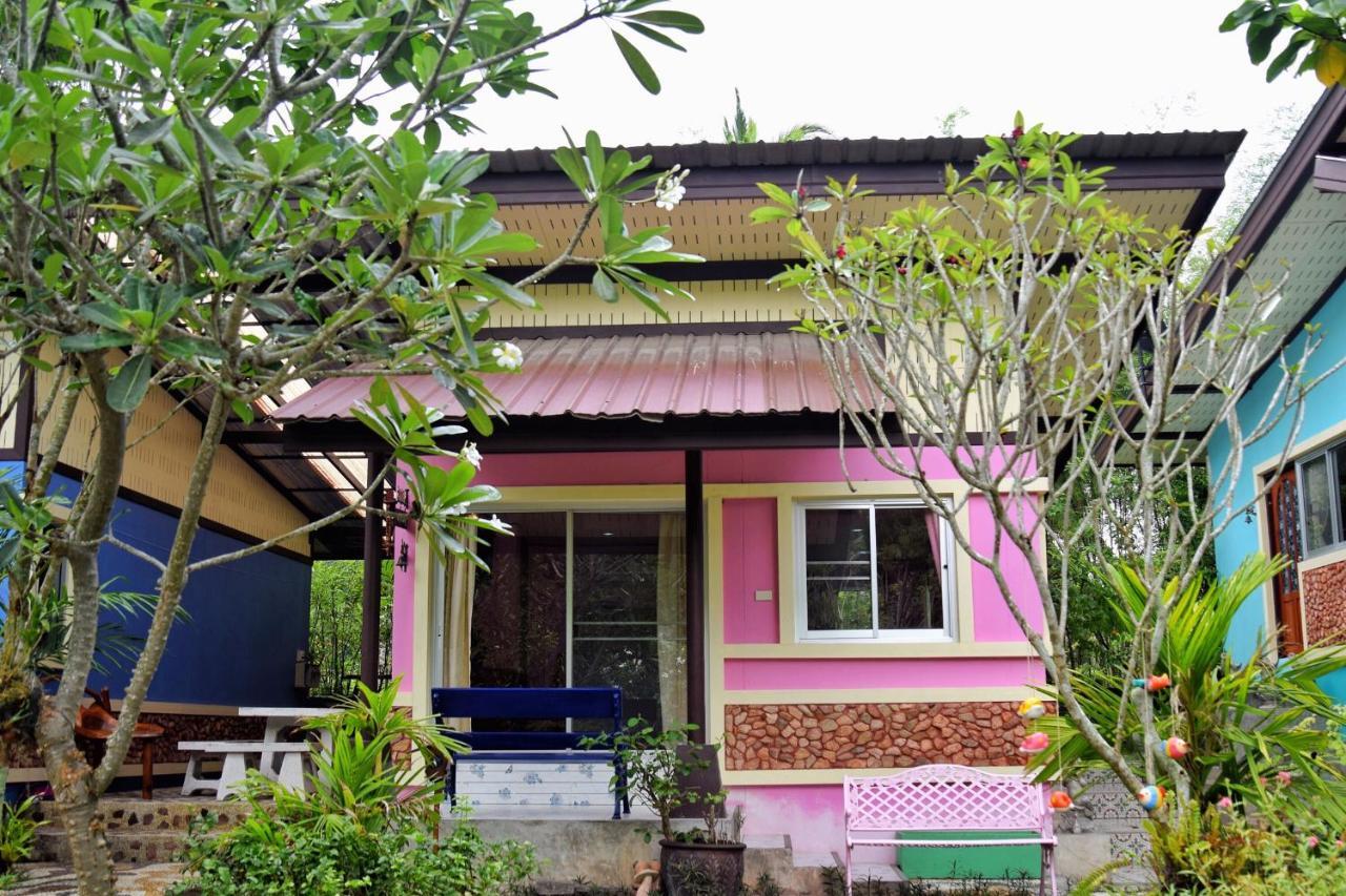 Ya Teng Homestay Ban Tha Sai Exteriér fotografie
